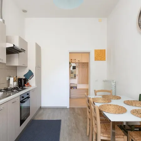 Xx Settembre 公寓 *